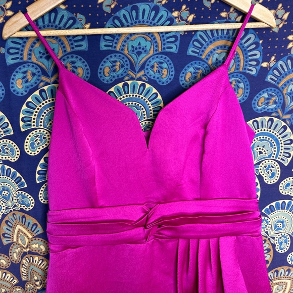 Neon pink midi party dress - Picture 2 of 11